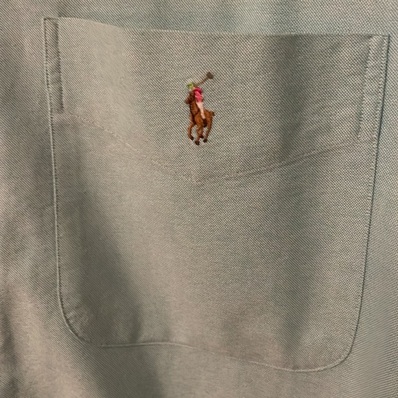 Ralph Lauren Men’s Classic Fit Button Front Shirt - Picture 2 of 4